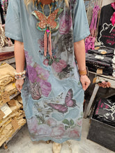 Load image into Gallery viewer, A Rare Bird Romantic T Shirt Dress O/S