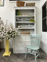 Load image into Gallery viewer, white hutch
