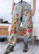 Load image into Gallery viewer, Baggy jeans with rose patches front view
