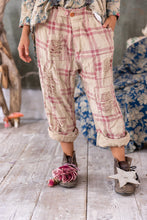 Load image into Gallery viewer, Magnolia Pearl Charmie Trousers Pants 302
