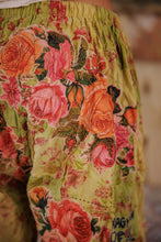 Load image into Gallery viewer, Magnolia Pearl Patchwork Louibeau Bloomers 241
