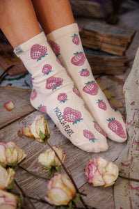 Magnolia Pearl Strawberry MP Socks 123