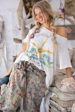 Load image into Gallery viewer, Magnolia Pearl Mermaid Dreamer T 2286
