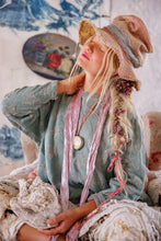 Load image into Gallery viewer, Magnolia Pearl Little Star Hermosa Sweatshirt Top 2421
