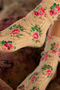 Magnolia Pearl Floral Lil Dipper Socks #098