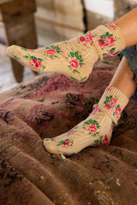 Magnolia Pearl Floral Lil Dipper Socks #098