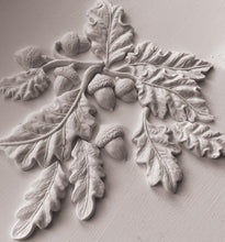 Load image into Gallery viewer, Iron Orchid Design Oak Leaves Mould
