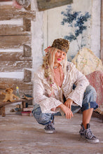 Load image into Gallery viewer, Magnolia Pearl Porter Denims Pants 884

