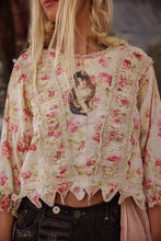 Load image into Gallery viewer, Magnolia Pearl Kitty Hyacinth Blouse Top 1260
