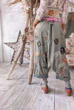 Load image into Gallery viewer, Magnolia Pearl Emb Patch Joni Trousers 772
