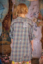 Load image into Gallery viewer, Magnolia Pearl Adison Workshirt Top 1391
