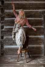 Load image into Gallery viewer, Magnolia Pearl Silke Dress 773
