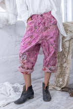Load image into Gallery viewer, Up close view pink embroidered pants
