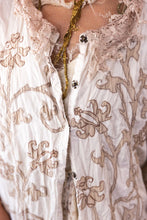 Load image into Gallery viewer, Magnolia Pearl Leola Embroidered Smock Coat Jacket 504
