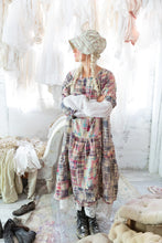 Load image into Gallery viewer, Magnolia Pearl Patchwork Helenia Dress
