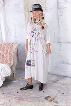 Load image into Gallery viewer, St Valentine&#39;s Viggo T Dress
