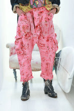 Load image into Gallery viewer, Floral Pasha Cargo Pant
