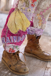 Very close view of banana patches on right pant leg