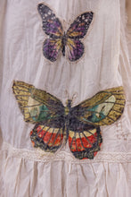 Load image into Gallery viewer, Up close butterfly patches
