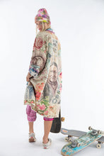 Load image into Gallery viewer, Magnolia Pearl Great spirits Kimono
